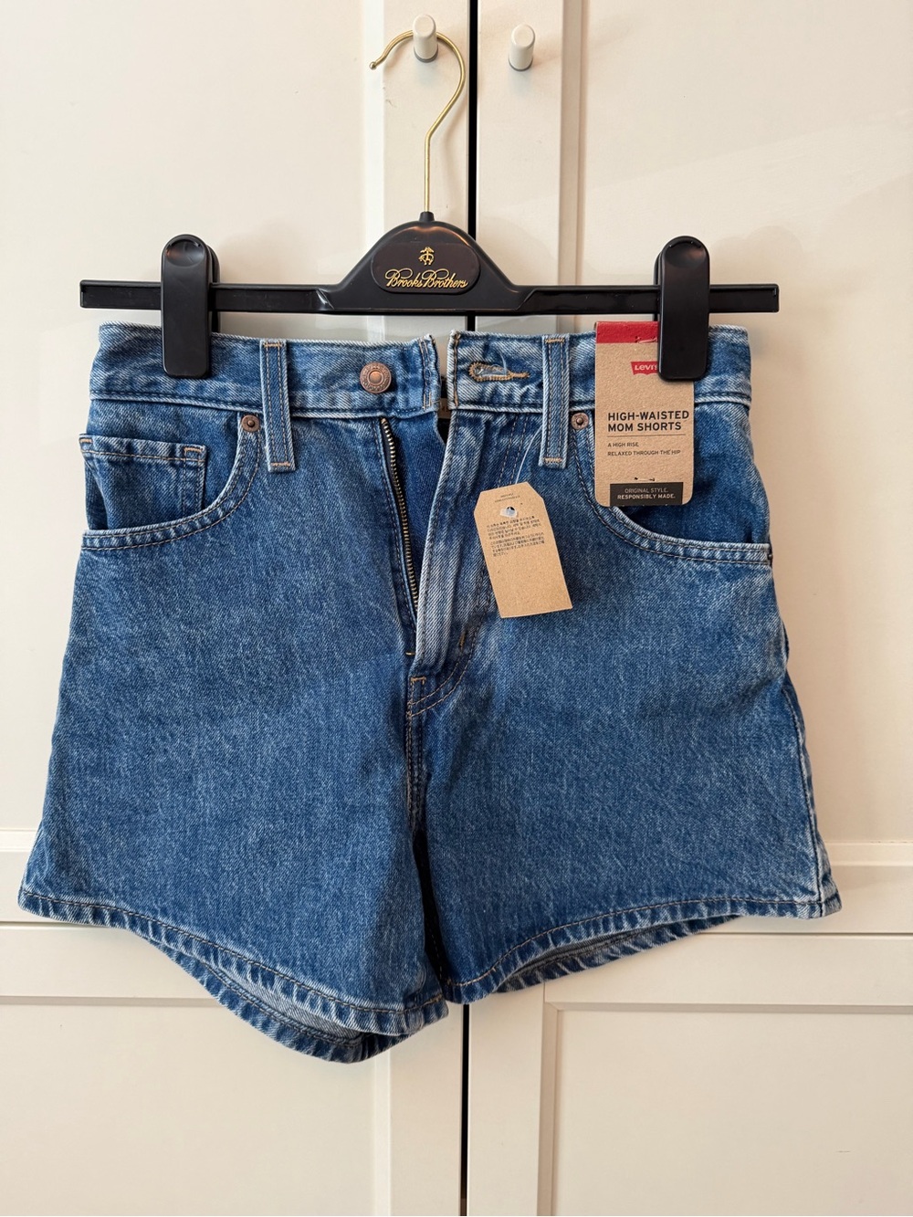 Levi's High-Waist Denim Shorts in Medium Blue